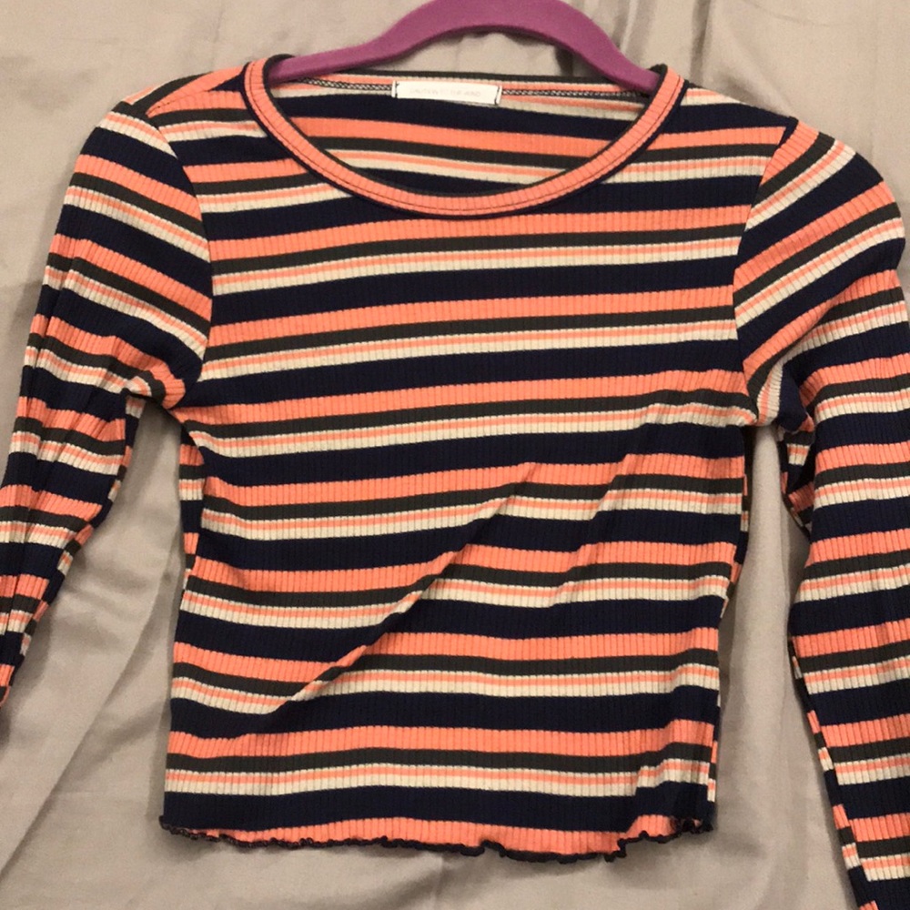 Long sleeve crop top